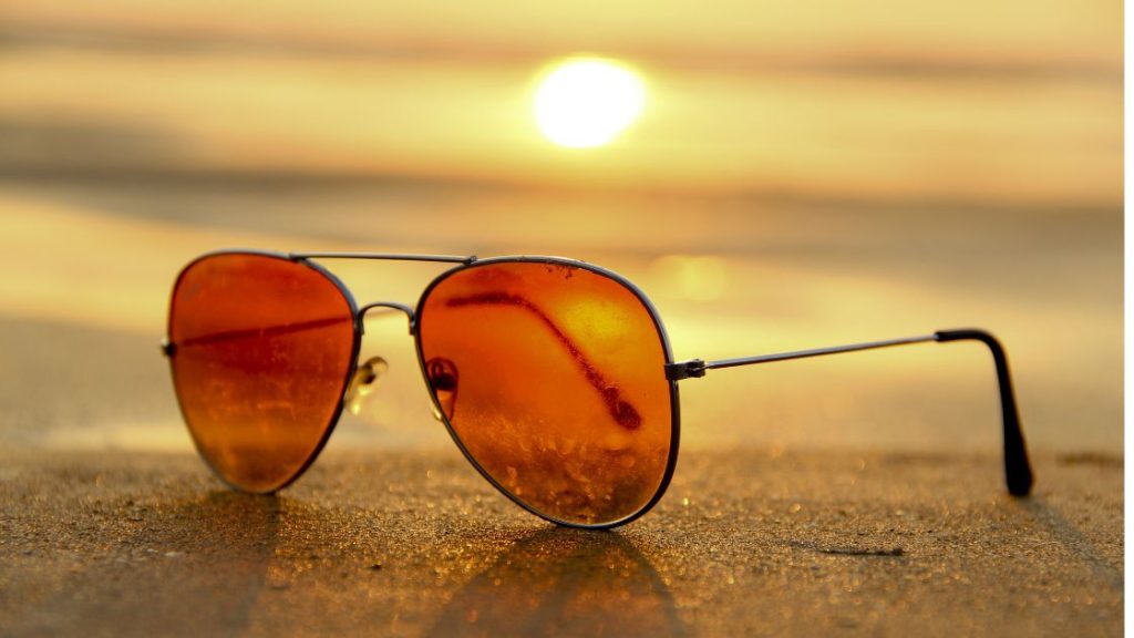 Sunglasses 101: A Comprehensive Guide to Sun Protection and Fashion